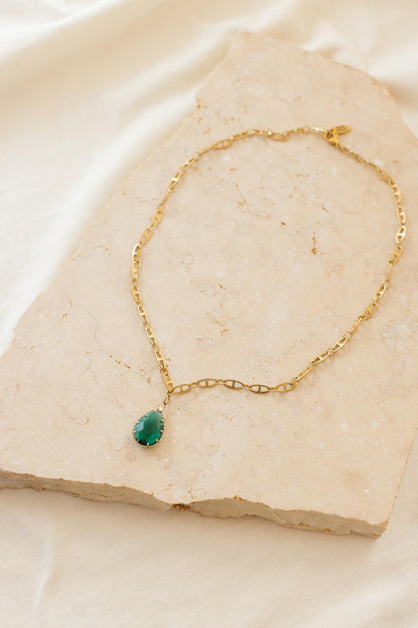 Necklace Oval Green Crystal