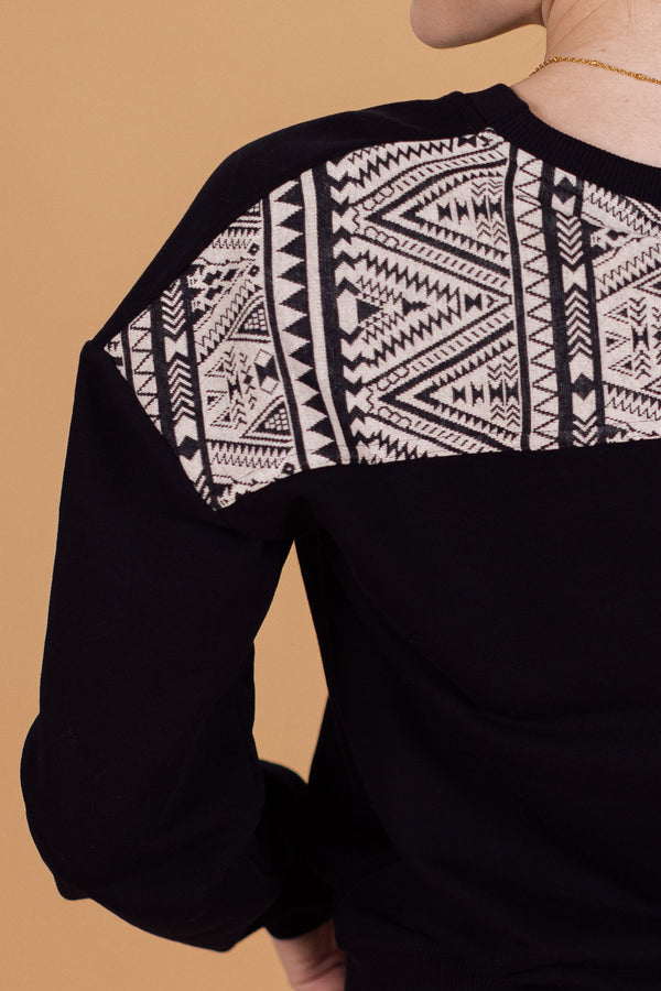 Sweater Merlin Black Aztec