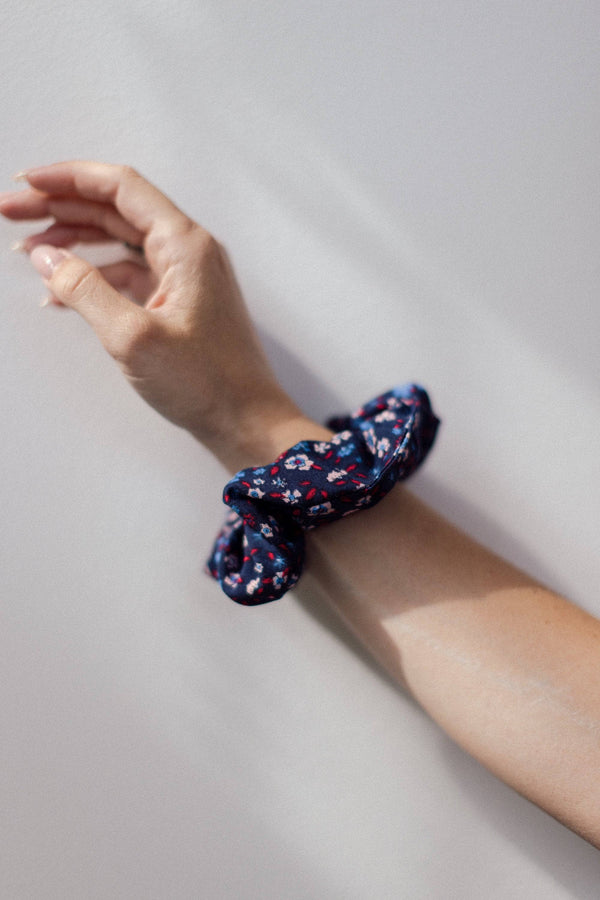 Scrunchie Tara Floral Blue